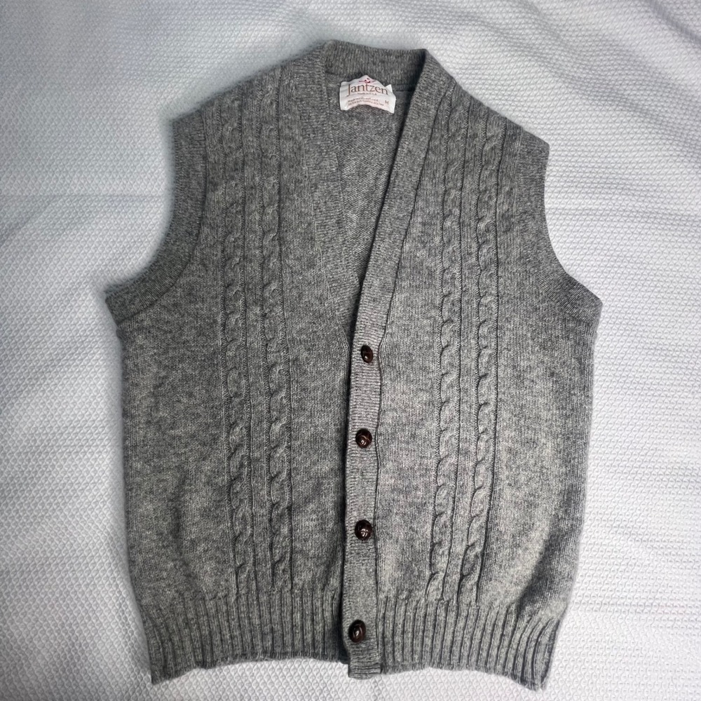 Vintage Jantzen Mens Sz M Gray Cable Knit Button Front Sweater Vest Made in USA